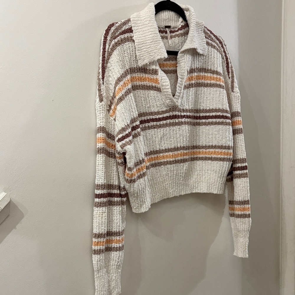 Free People Cream and Brown Striped V-Neck Sweater- collar -women’s XS - cropped